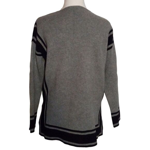 Rebecca Elliot 3 Sisters Sweater Color Block Boxy Gray & Black Size Small Medium - Picture 4 of 10